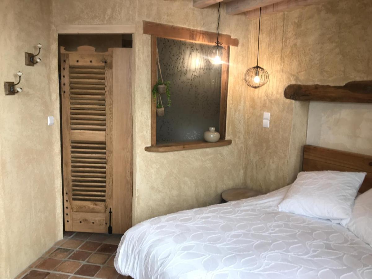 Chambre Les Marguerites Cluny Exterior foto